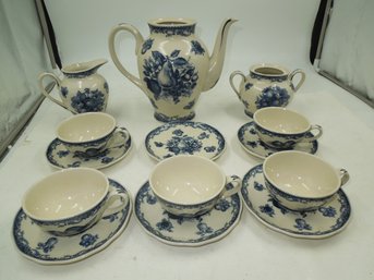 Vintage Branded 14 Piece Tea Set - Teapot, Creamer, Sugar, Cups & Saucers - Couldn't Make Out The Brand