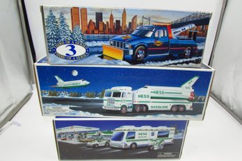 Hess Recreation Van & Toy Truck And Space Shuttle & Sunoco 1996 Tow Truck Wsnow Plow - Vintage Toys