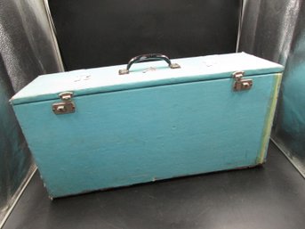 Large Vintage Wooden Carrying Case - Toolbox, Crafts & Miscellaneous - 25x7.75x11.75'