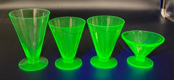 Lot Of Glasses Vaseline Uranium Glassware Glow In The Dark All Have Chip Or Chips Of Some Sort