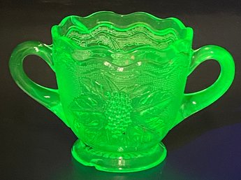 Sugar Bowl Vaseline Uranium Glassware Glow In The Dark Chipped On Bottom