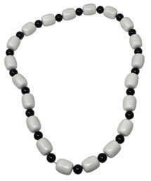 Large Heavier Black And White Necklace