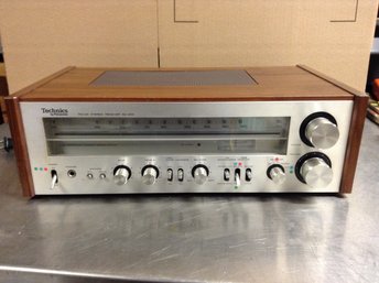 Vintage Technics Fm/am Stereo Receiver Sa-300