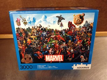 Marvel Super Heroes 3000 Piece Jigsaw Puzzle