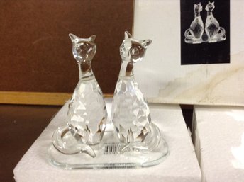 Glass Cat Figure - Very Nice, Looks Like Crystal