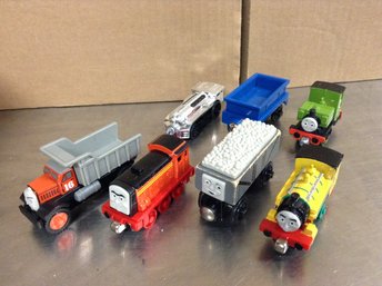Thomas The Train And Hot Wheels (wood And Diecast Train Cart Figures)