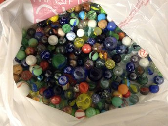 Lot Of Vintage Marbles - Approximatly 6 Lbs - Some Real Nice Ones