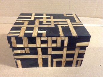 Vintage Wood Trinket Box - 7'x 4.25'