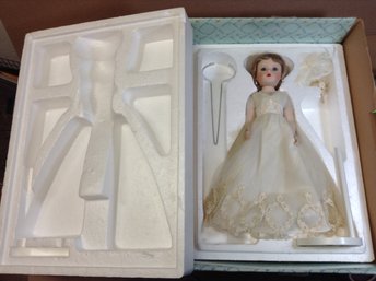Madame Alexander Porcelain Bride Doll In Original Box