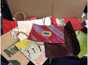 Vintage Shopping Bags And Gift Wrap