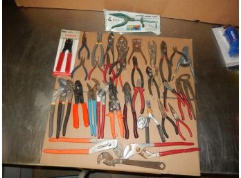 Tool Lot - Various Pliers & Wire Cutters