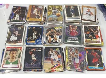 Lot Of 350 Vintage Basketball Cards Stockton, Malone, Johnson,Kerr,Bibby