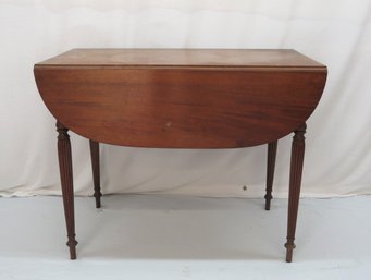 Federal Mahogany Drop-leaf Table With Drawer