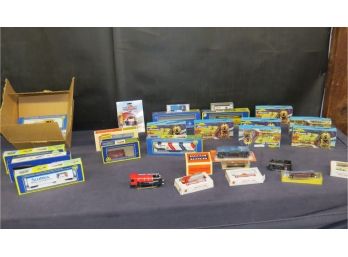 Lot Of HO Scale Accessories