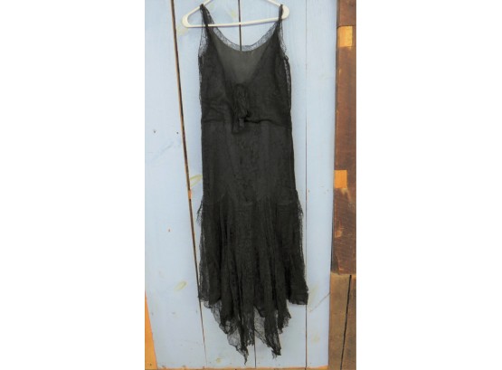 Black Lined Lace Art Deco Style Sleeveless Dress