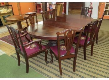 Round Mahogany Dining Table With Split Pedestal, Center Leg