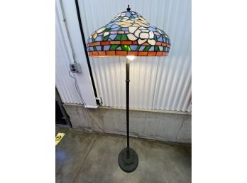 TIFFANY STYLE STANDING LAMP MODERN REPRODUCTION