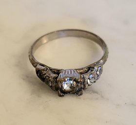 VINTAGE RING WITH RHINESTONES-SIZE 7