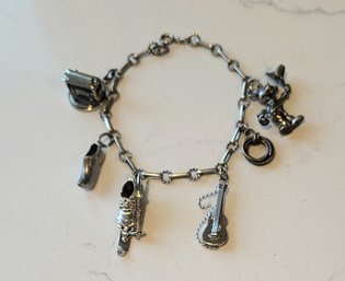 VINTAGE STERLING (MARKED WELLS STERLING) CHARM BRACELET W/6 CHARMS INCLUDING MICKEY MOUSE--7'L