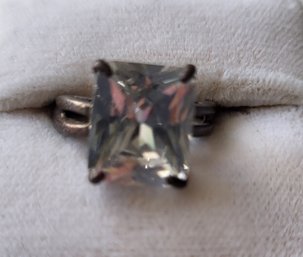 VINTAGE STERLING SILVER(925) CUBIC ZIRCONIA EMERALD CUT COCKTAIL RING--SIZE 5 1/2