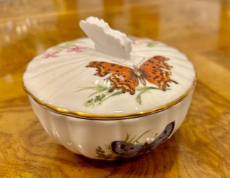 VINTAGE BUTTERFLY PATTERN COVERED BONE CHINA BOX