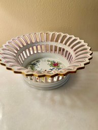 Antique Authentic 'hEREND' Hungry Reticulated Hand Painted 9' Bowl