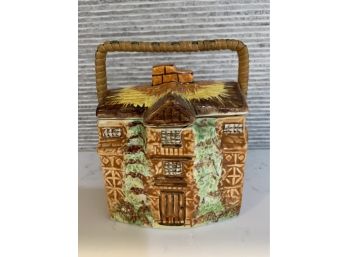 VINTAGE 'AUTHUR WOOD' ENGLAND COTTAGEWARE  COVERED BOX W/WICKER HANDLE