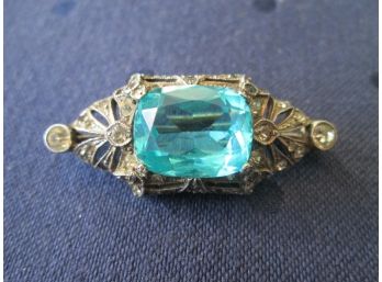 ANTIQUE ' C&H Co'. VICTORIAN STYLE BROOCH PIN W AQUA COLOR FACETED STONE