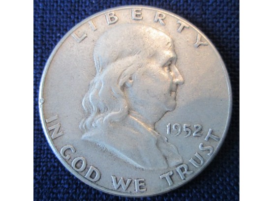 1952P Authentic BENJAMIN FRANKLIN Half Dollar SILVER $.50 United States