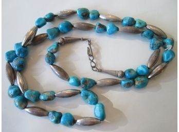Vintage NECKLACE, NATURAL TURQUOISE Beads Silver Tone Clasp
