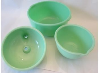 SET Of 3! Vintage JADEITE GLASS BOWLS & JUICE Reamer, For Electric Mixers