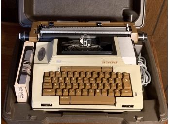 Electric SMITH-CORONA Typewriter-2200