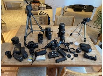 Vintage Camera Grouping And Accessories