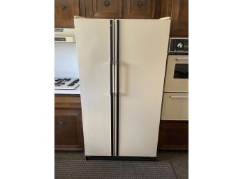 Vintage GE Double Door Kitchen Refrigerator