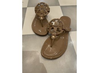 Authentic Tory Burch Size 6 New Sandals