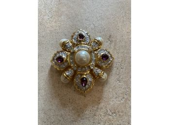 Vintage Elaborate Decorated Pin/ Pendant