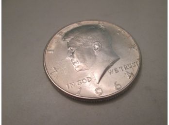 1964 Authentic KENNEDY Half Dollar $.50 United States