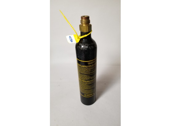9 Ounce CO2 Cylinder - For Paintball, Airsoft, Airguns And More