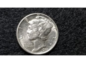 US 1941 Silver Mercury Dime - Extremely Fine Condition