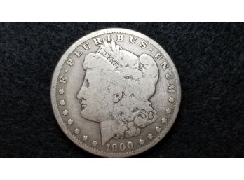 US 1900 O Morgan Silver Dollar - Very Good