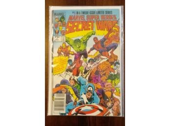 Key Issue! - Marvel Super Heroes Secret Wars #1 - Beyonder First Appearance - Newsstand Edition