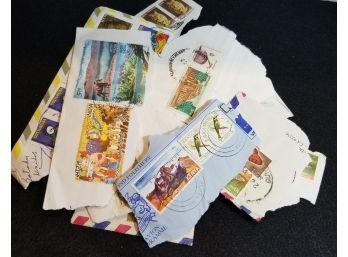 Lot Of More Than 30 Stamps - Mostly India Stamps With Some Other Countries