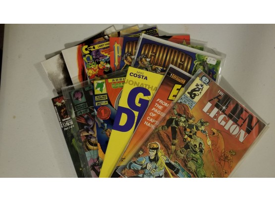 Comic Book Lot - 12 Independent Publisher Comic Books - Image, Chaos, Malibu Comics And More