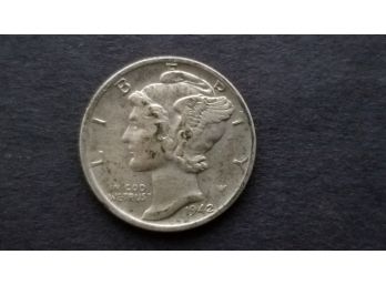 US 1942 Silver Mercury Dime - Fine Condition