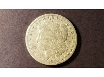 US 1901 O Morgan Silver Dollar - Good