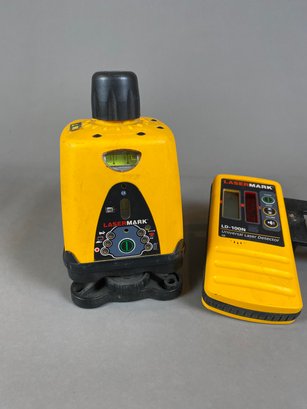 LaserMark LM30 Rotary Laser Level By CST/Berger And LD-100N Laser Detector