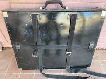 Vintage-style Large Foam-Lined Portfolio Case With Canvas Straps