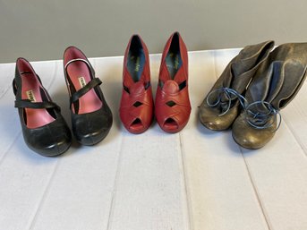 Three Pair Of Women's Shoes, Size 9 Or 10, Tsubo, Farylrobin, Lavorazione