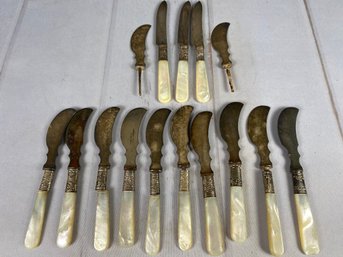 13 Butter Or Fish Knives, Mother Of Pearl Handles & Sterling Silver Collars, Landers Frary & Clark Aetna Works