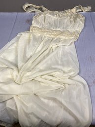 Beautiful Vintage Gotham Gold Stripe Ivory Colored Lace And Nylon Gown, Size 34
